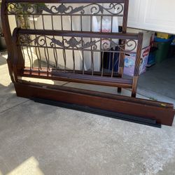 Sleigh Bed Frame (Queen)