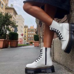 Dr. Martens Women's Jadon Platform Quad Retro White Smooth Leather Women Size 10