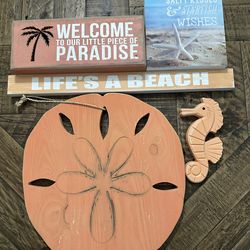 Wooden beach decor