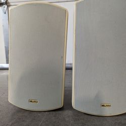 Elan store outdoor speakers