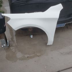 2014-2018 Mercedes Fender