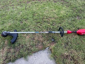 Milwaukee Cordless String Trimmer