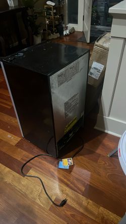 Mini Fridge