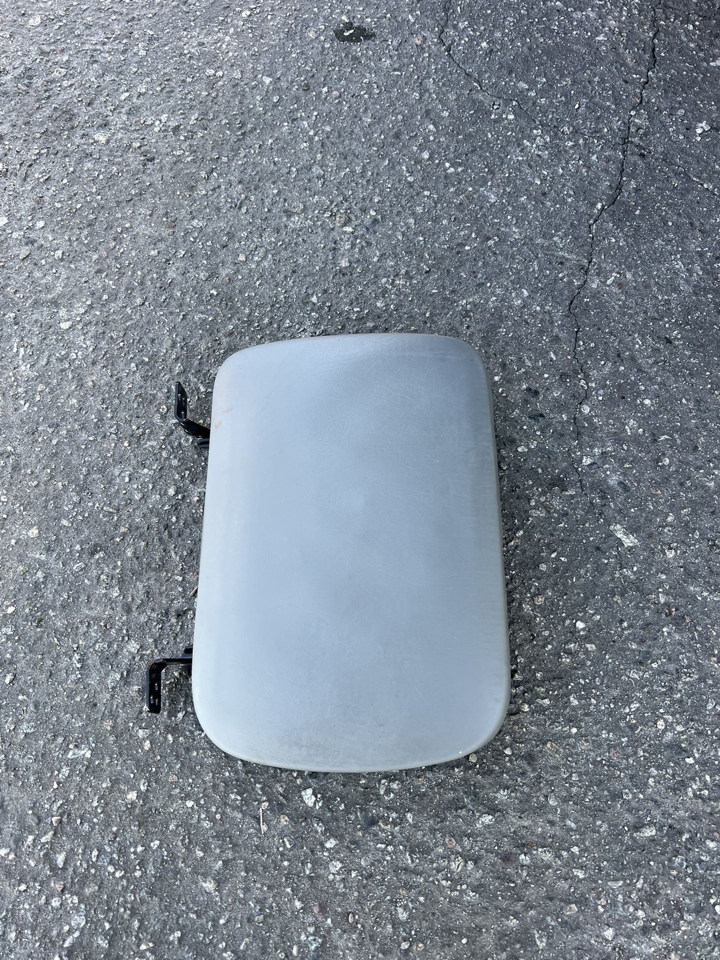 Toyota Tacoma center console armrest 05-15