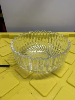  8 Inch Mikaska Crystal Pleated Lead Glass Crystal Bowl 