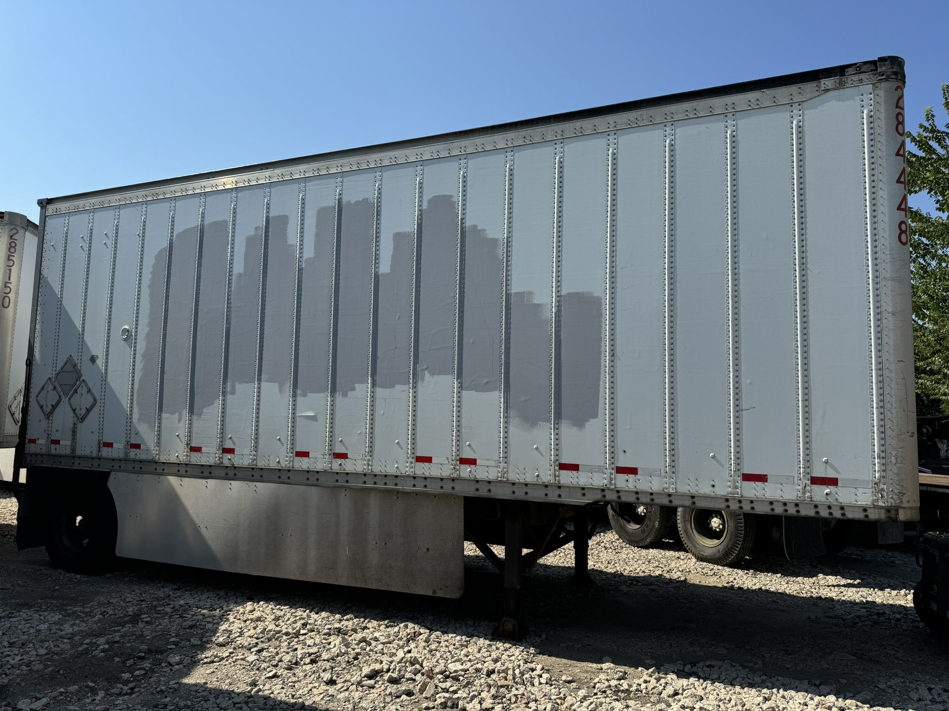 28ft Storage Pup Trailers