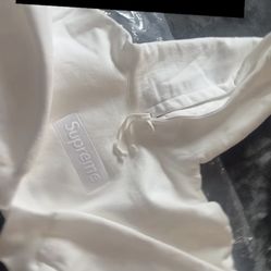 Supreme White Box Logo Hoodie 