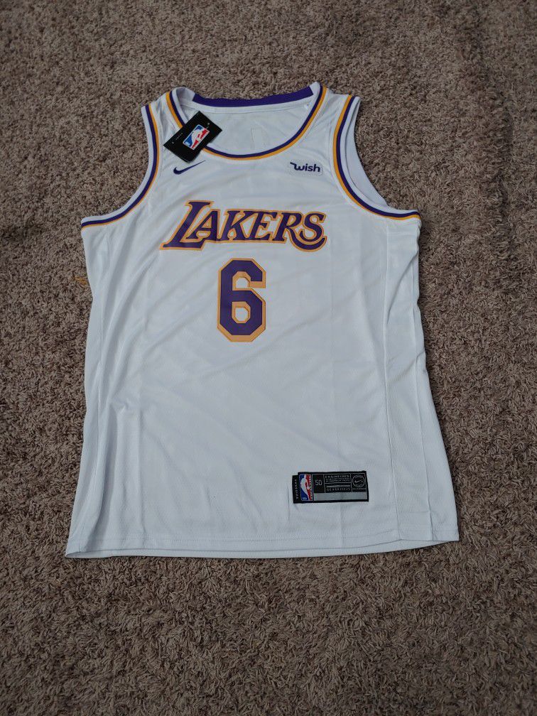 LeBron James LA Lakers White #6 Jersey Size 50 Brand New for Sale in San  Antonio, TX - OfferUp