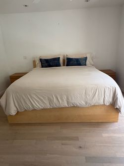 Modern Platform Bed Frame with Mattress & Matching Nightstands – $250 OBO