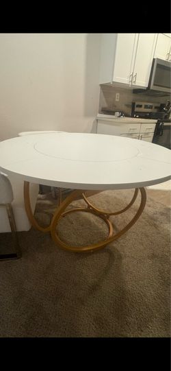 Dinning table