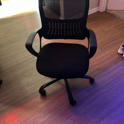 Swivel chair