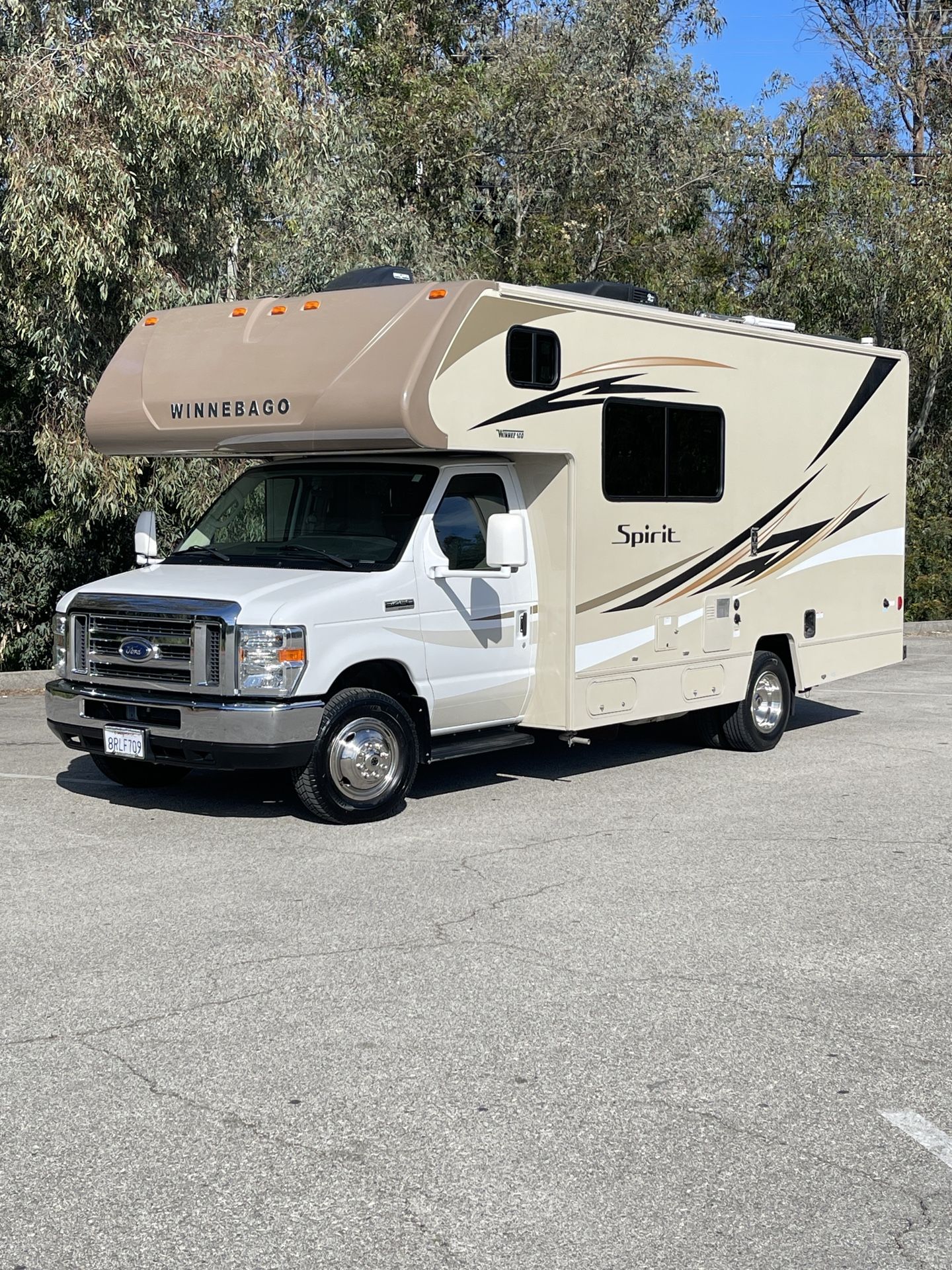 2017 Winnebago Class C Motorhome for Sale in Burbank, CA OfferUp