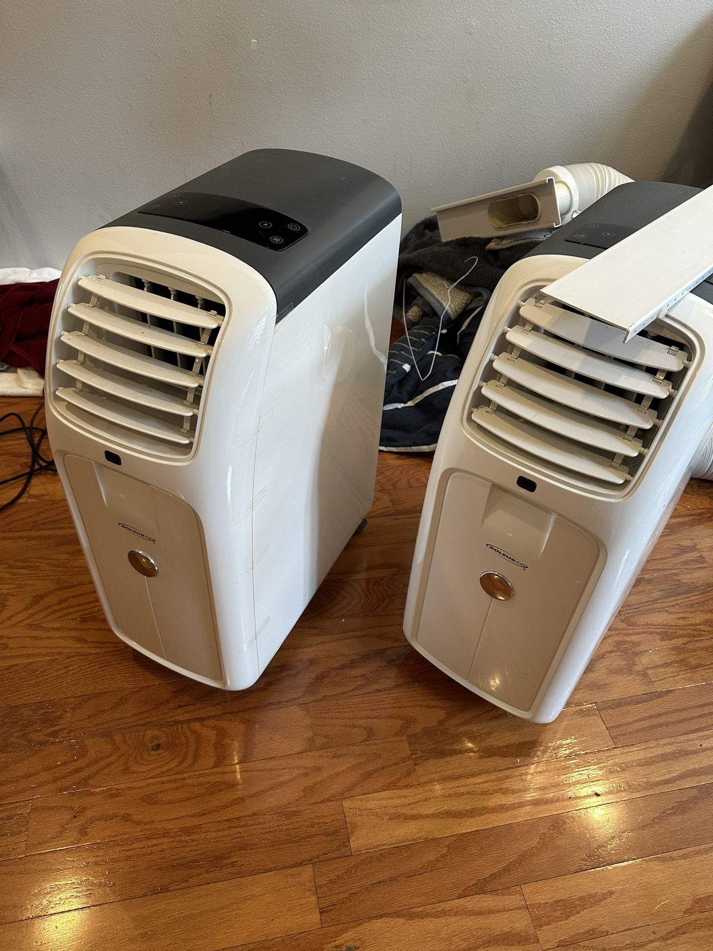 Portable AC Soleus