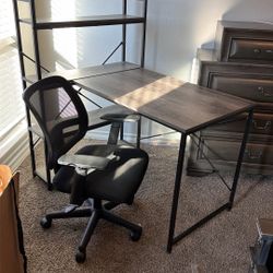 Desk/Bookshelf/office Chair 