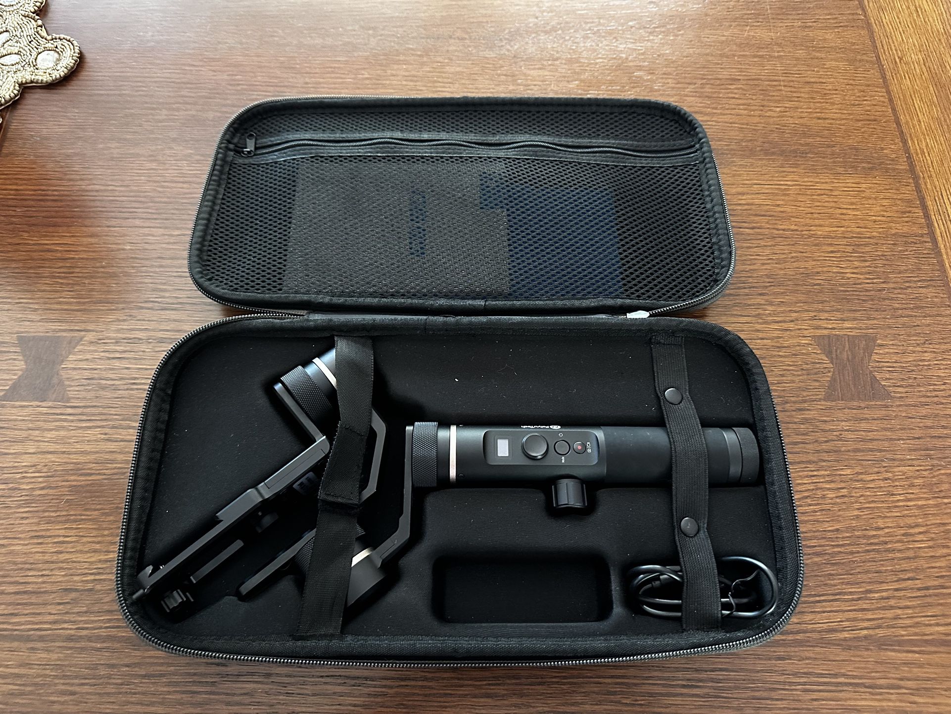 Feiyutech G6 Plus Camera Stabilizer