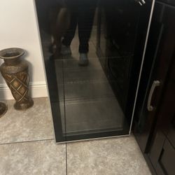 Mini Fridge 