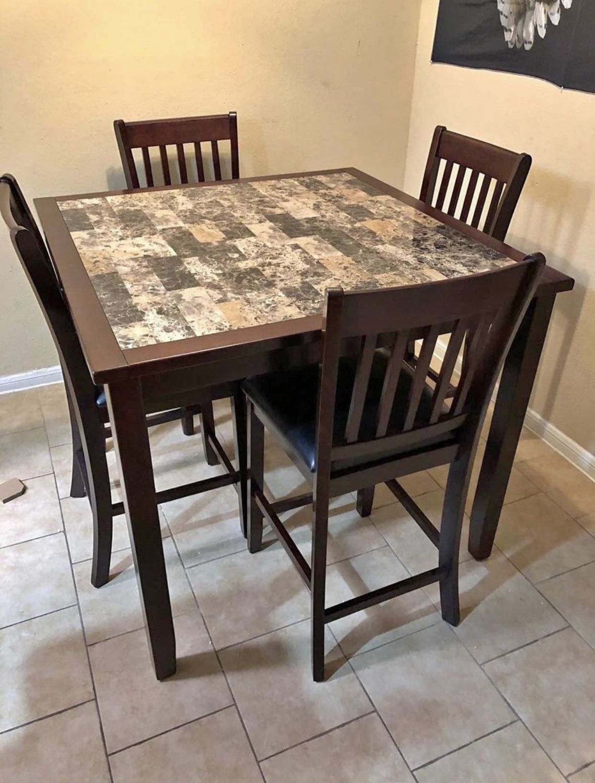 New Counter Height Set