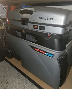 Coleman Grill2Go Fire + Ice Combo