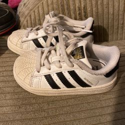 Toddler Adidas Size 6