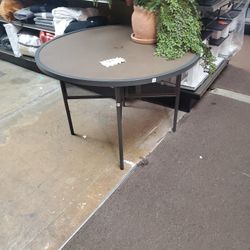 Dinning Table New In Box 125.00