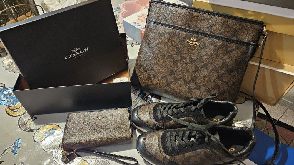 Coach Purse Wallet Shoes