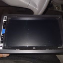 Dual DMCPA70BT digital multimedia car stereo receiver