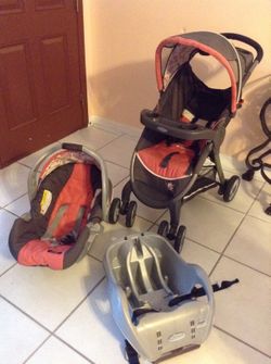 Baby girl Graco stroller