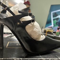 Victoria Secret (Colin Stuart)