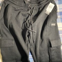 L black essential sweatpants