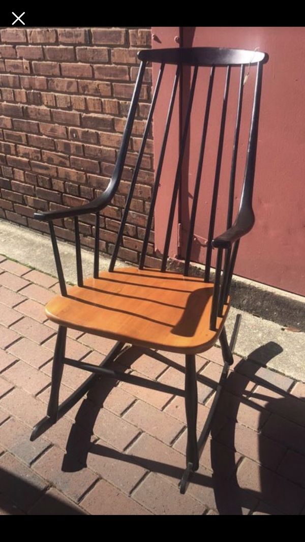 Rocking chair for Sale in Fayetteville, NC - OfferUp