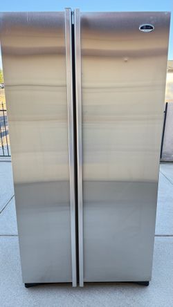 REFRIGERATOR GE COUNTER DEEP
