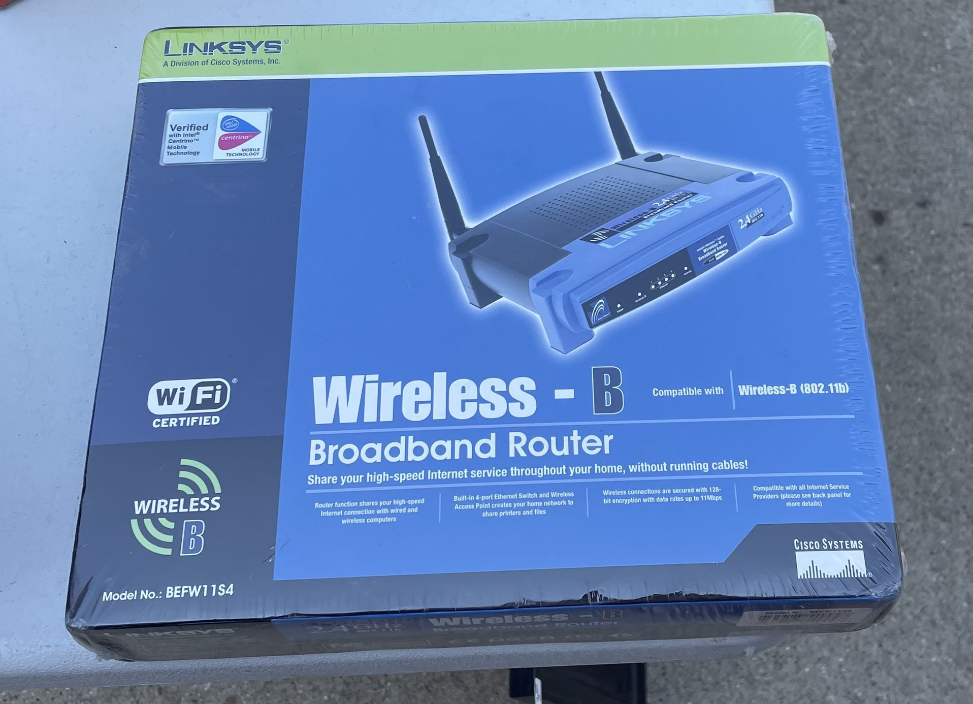 LINKSYS router