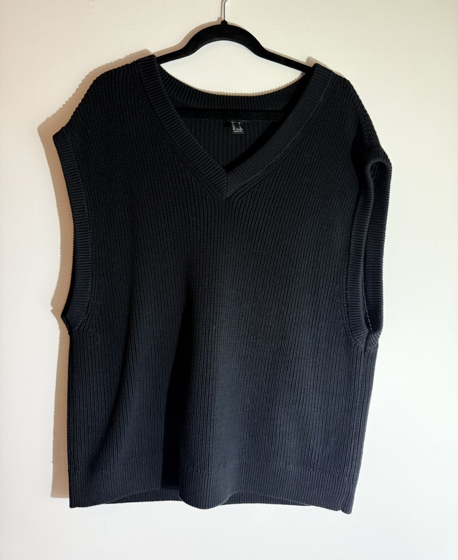 Men’s Vest by Forever 21