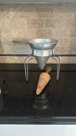 Vintage Applesauce Press