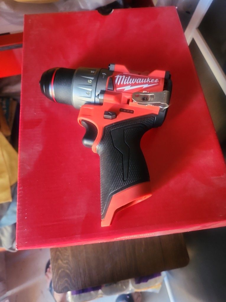 1/2 Hammer Drill Milwaukee New Only Tool