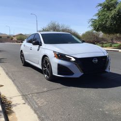 Nissan Altima SR 2024 