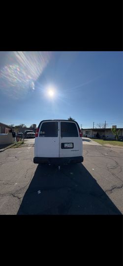 2006 Chevy express 2500