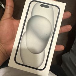 Apple iPhone 15 