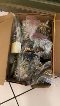 Jewelry bundle