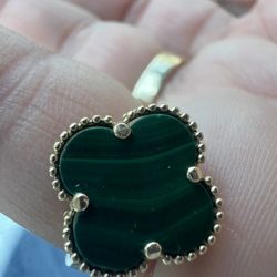 Clover Love Ring Size 6/ Green And 14k Gold 