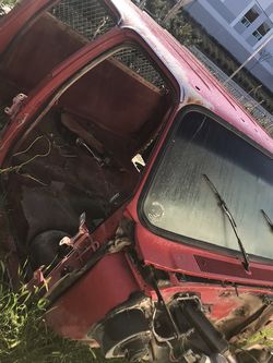 1985 Chevy Crew cab 3+3 Parts