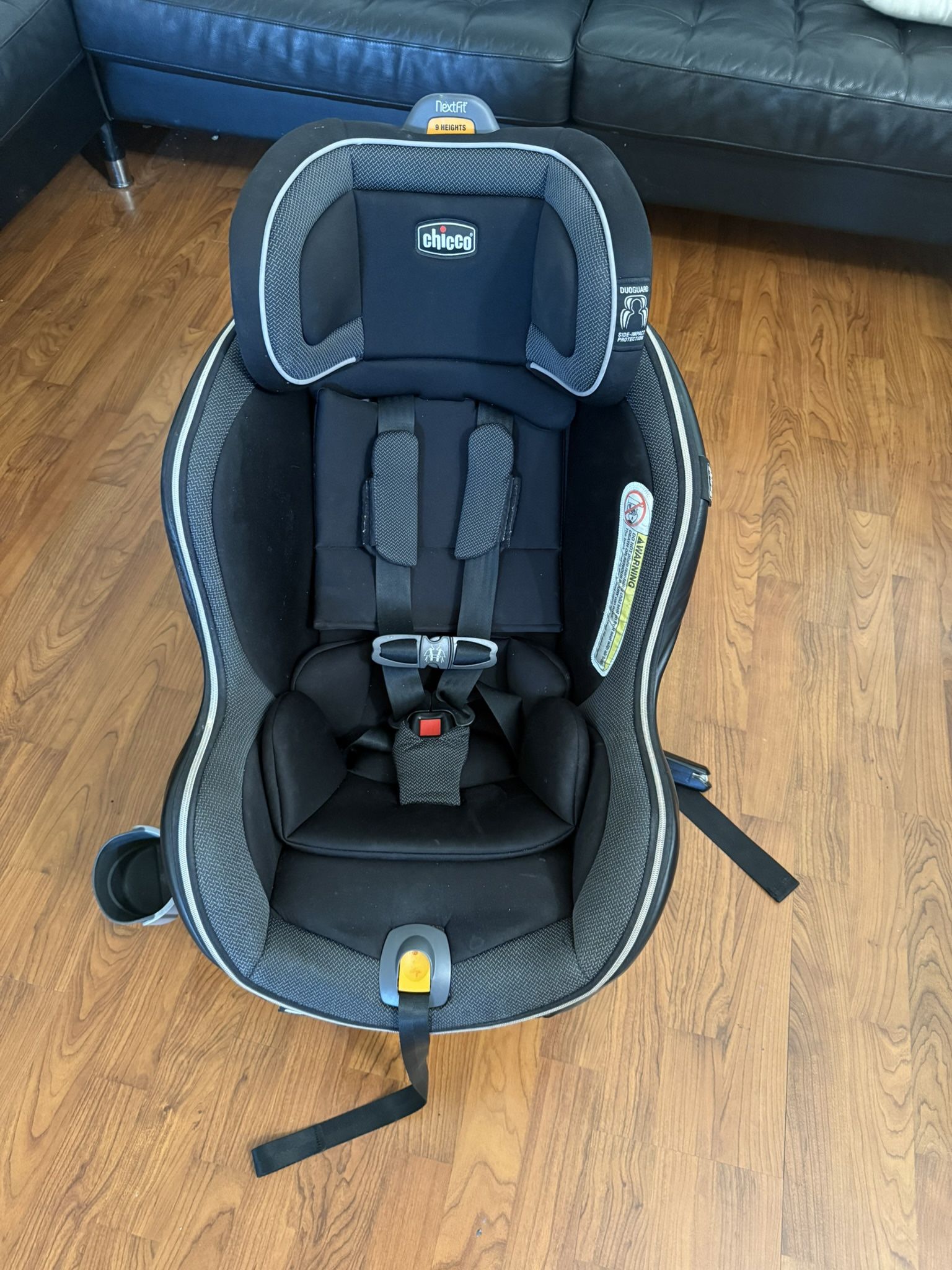 Chicco NextFit Zip Convertible Car Seat