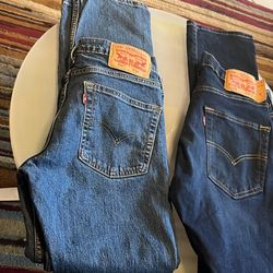 Levi’s pantalón de mezclilla, talla 28 X30 y 29 X34 nuevos $20 cada uno