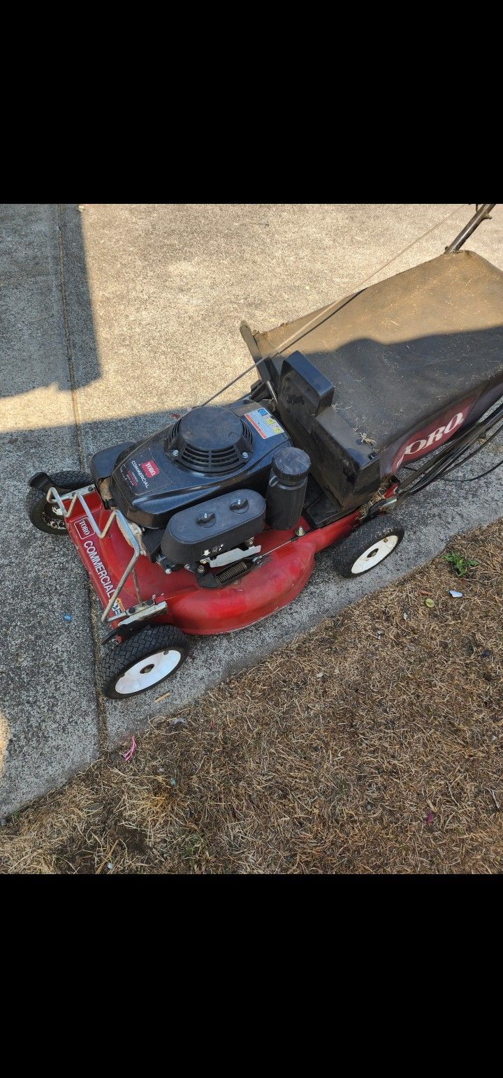 Toro Commercial Heavy-duty Lawn Mower
