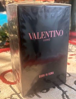 Valentino Uomo born in Roma