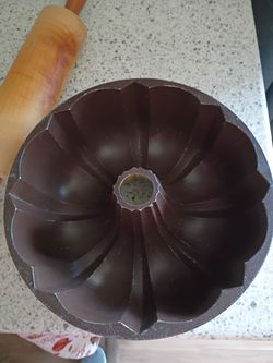 Aluminum bundt cake pan and rolling pin