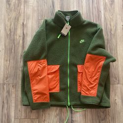 Brand New NIKE FLEECE