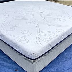 KING Mattress — Clean, Supportive + Delivery Today! $115 OBO 🚚🛏️