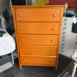 5 Drawer Dresser