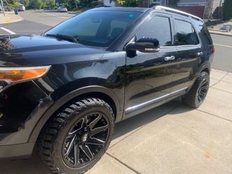 2015 Ford Explorer  XLT